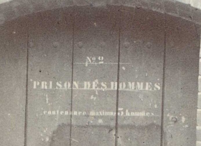 Aimable comme une Porte de Prison - Forum PAGES 14-18